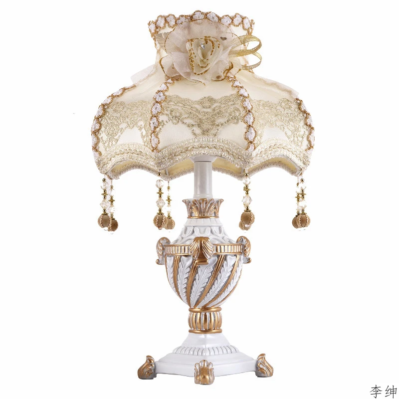 Decor Lighting The Parade - Nordic Princess Vintage Table Lamp Lamparas